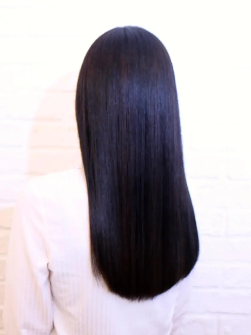カラー 下池 紗加のヘアスタイル