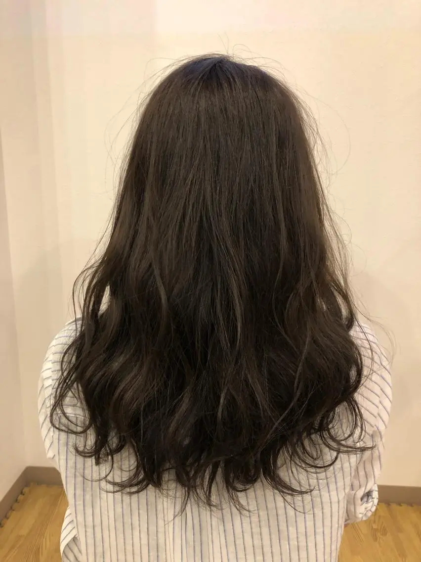 ロング カット ヘアカラー トリートメント 石井 佑樹のヘアスタイル