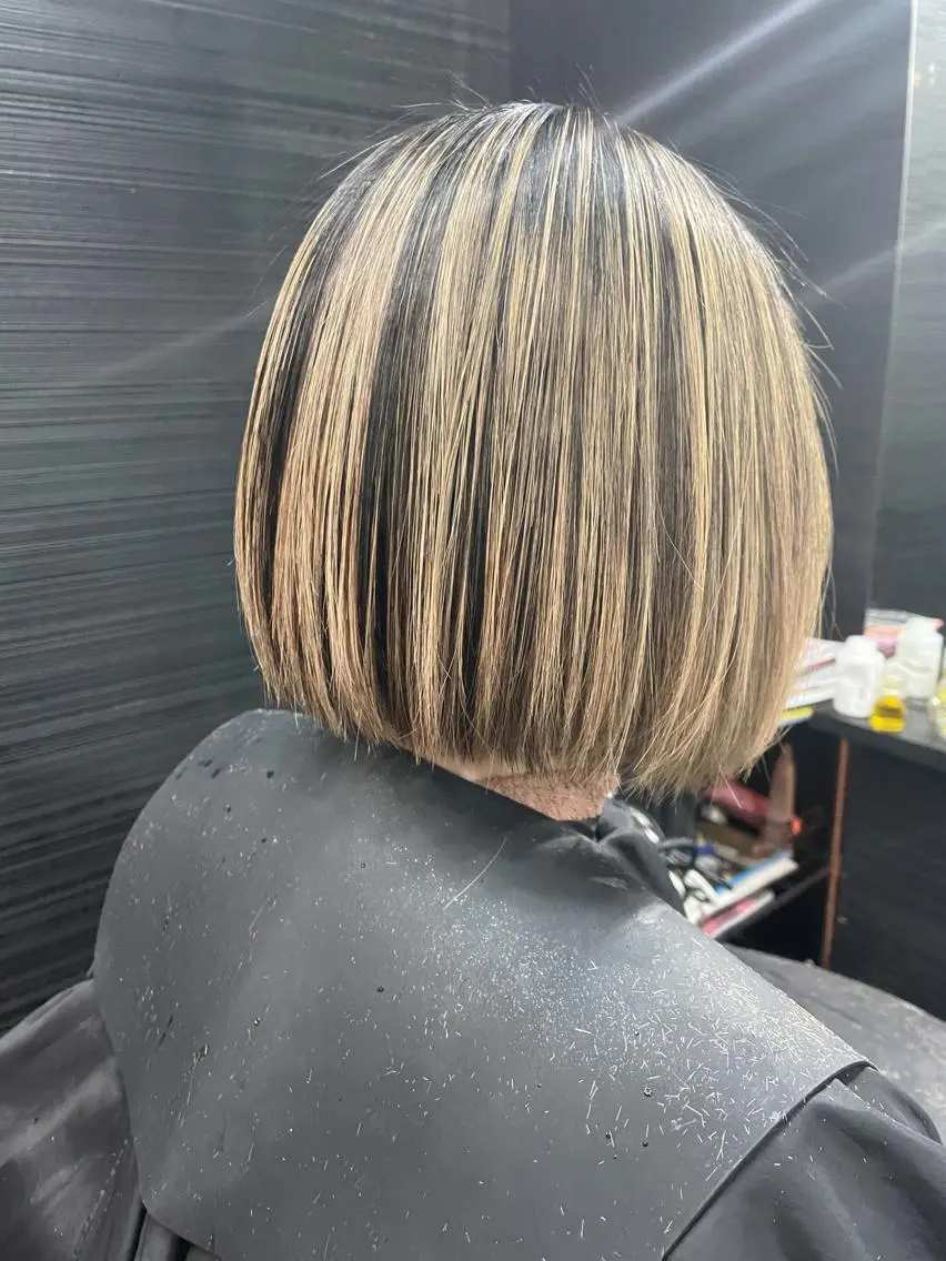 ショート カラー ハイライトカラー ハイライト 髪質改善 トリートメント ヘアカラー トリートメント 山本 雅由のヘアスタイル