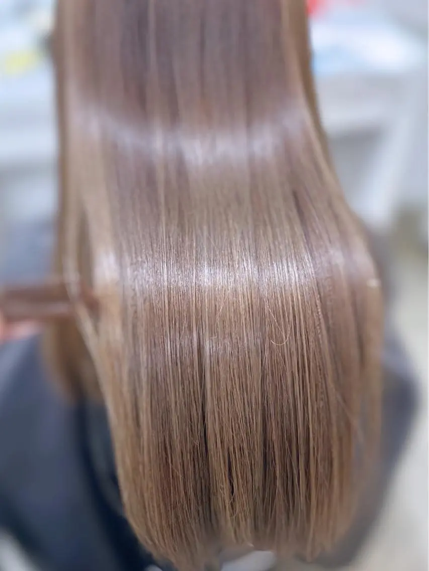 セミロング WHALE hair × beautyのヘアスタイル