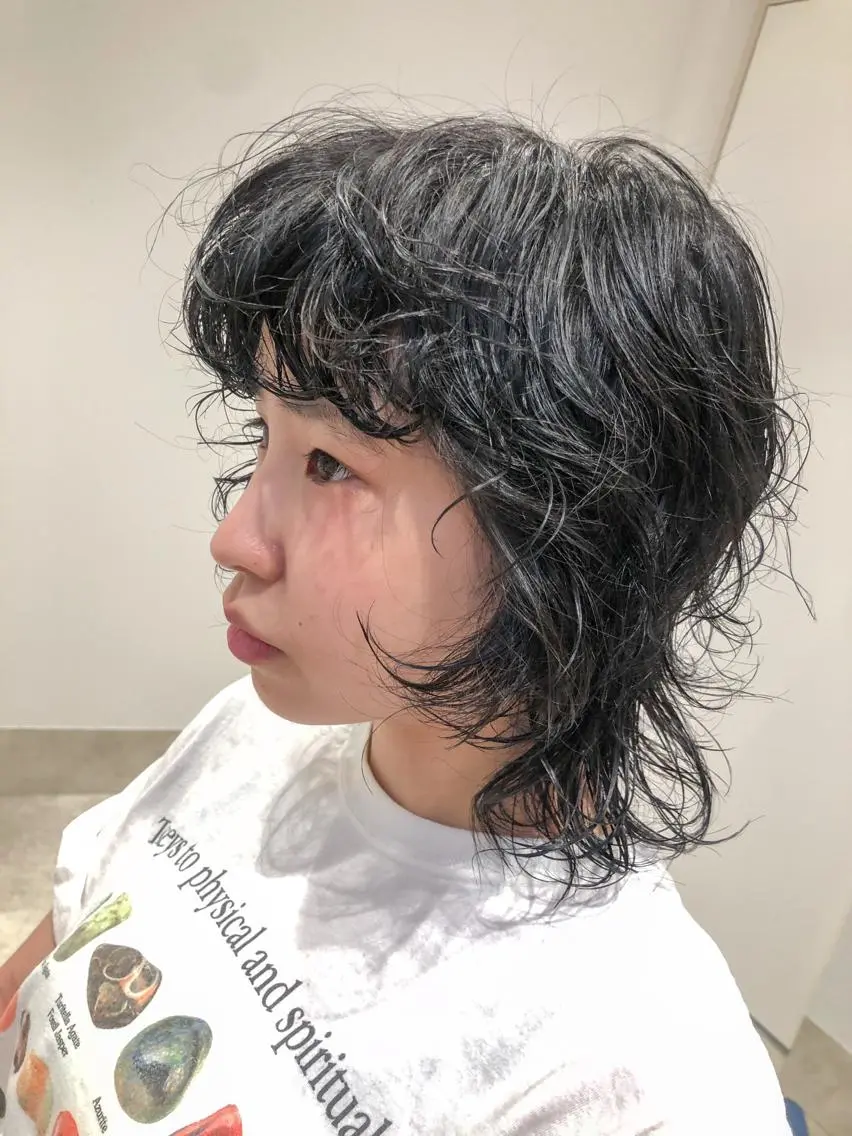 ミディアム パーマ ミディアムパーマ ウルフカット カット パーマ トリートメント センスをお届けします 大谷将生infpのヘアスタイル