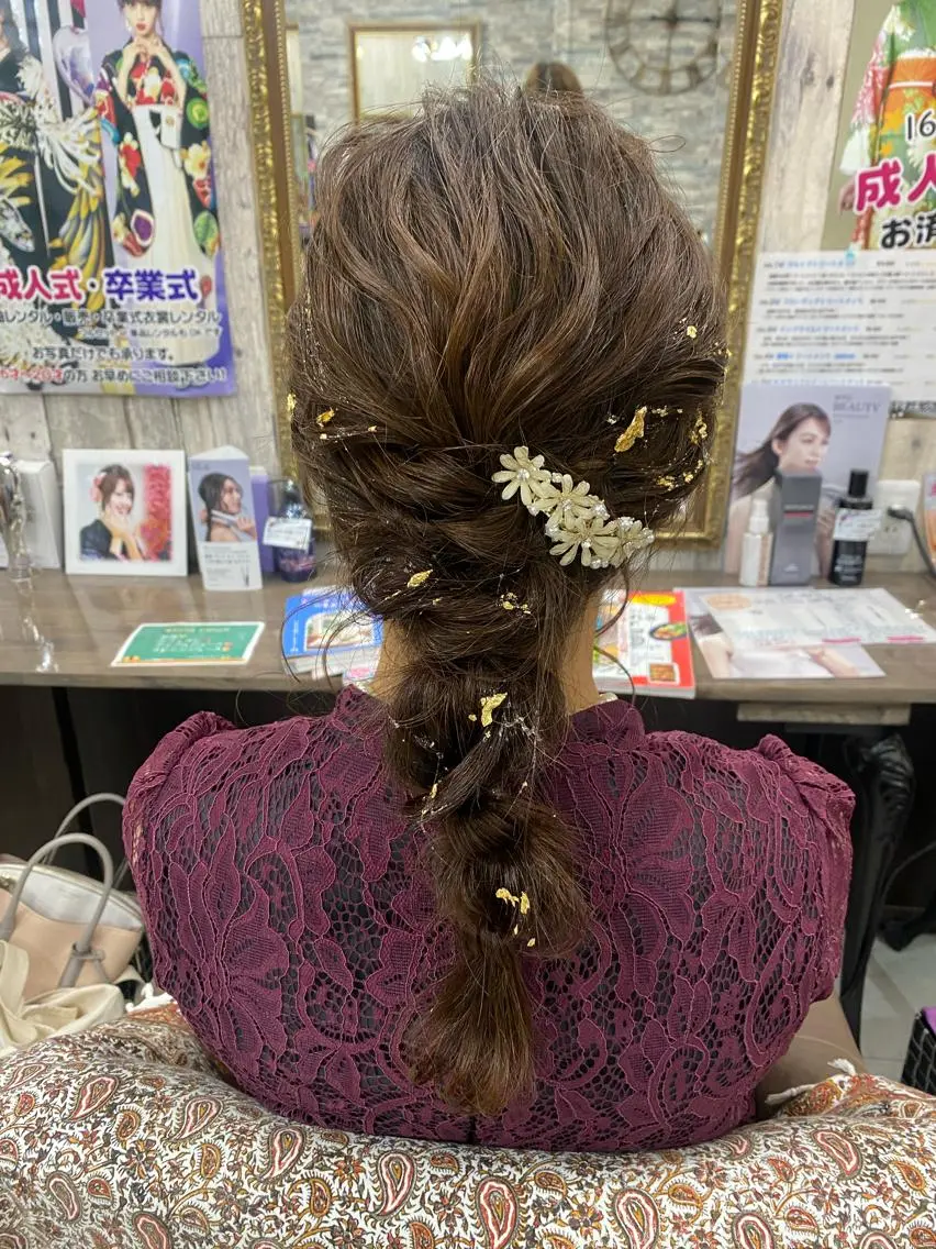セミロング ヘアセット Arphy/ /のヘアスタイル