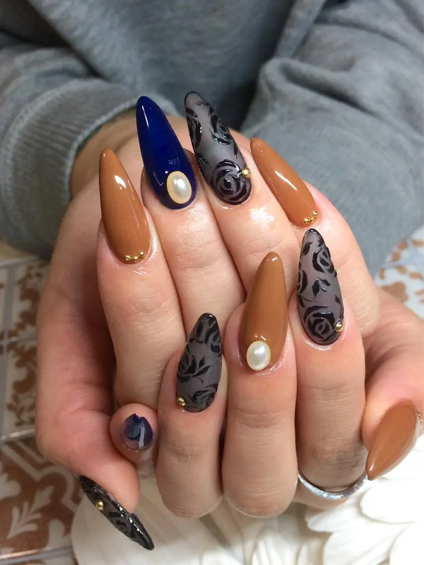 ネイル ロングネイル マットネイル スカルプネイル ハンドネイル Nailsalon E's cafeのネイルデザイン