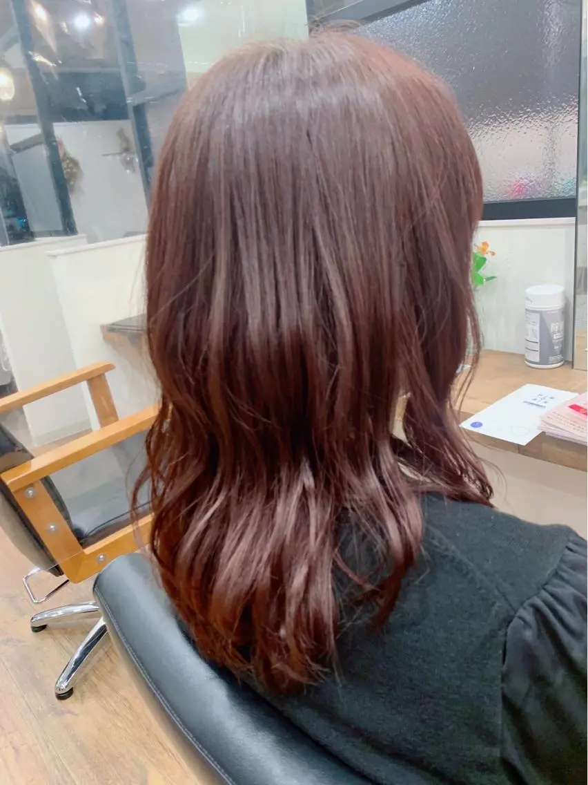 ミディアム ヘアカラー 吉川 茉由子のヘアスタイル