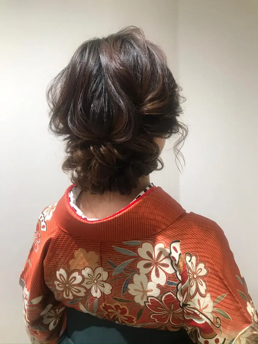 ヘアアレンジ 成人式 着物ヘア あやか 白髪ぼかしハイライトのその他イメージ