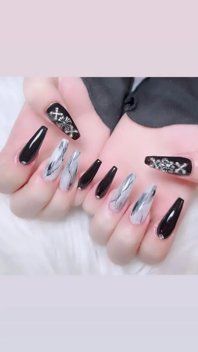 ネイル ハンドネイル Nail salon EM（エム）千葉のネイルデザイン