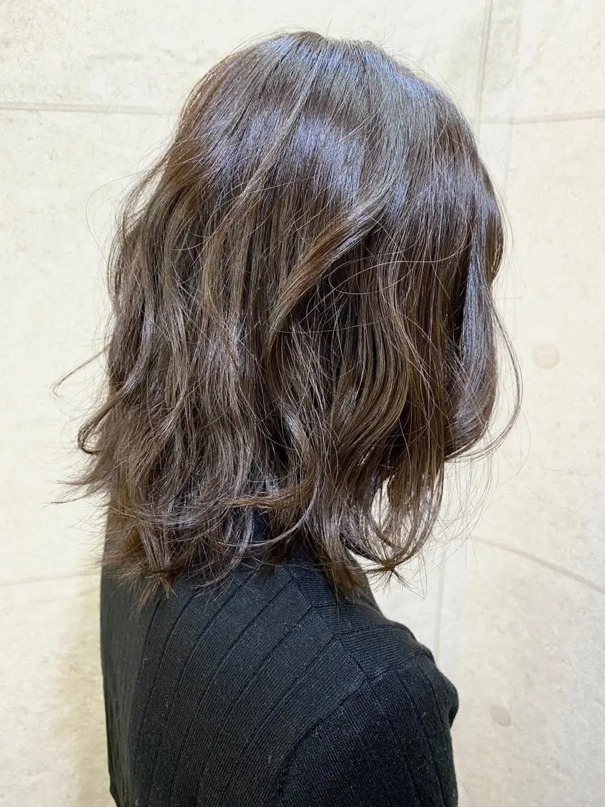 セミロング カラー カット ヘアカラー 長濱 俊のヘアスタイル