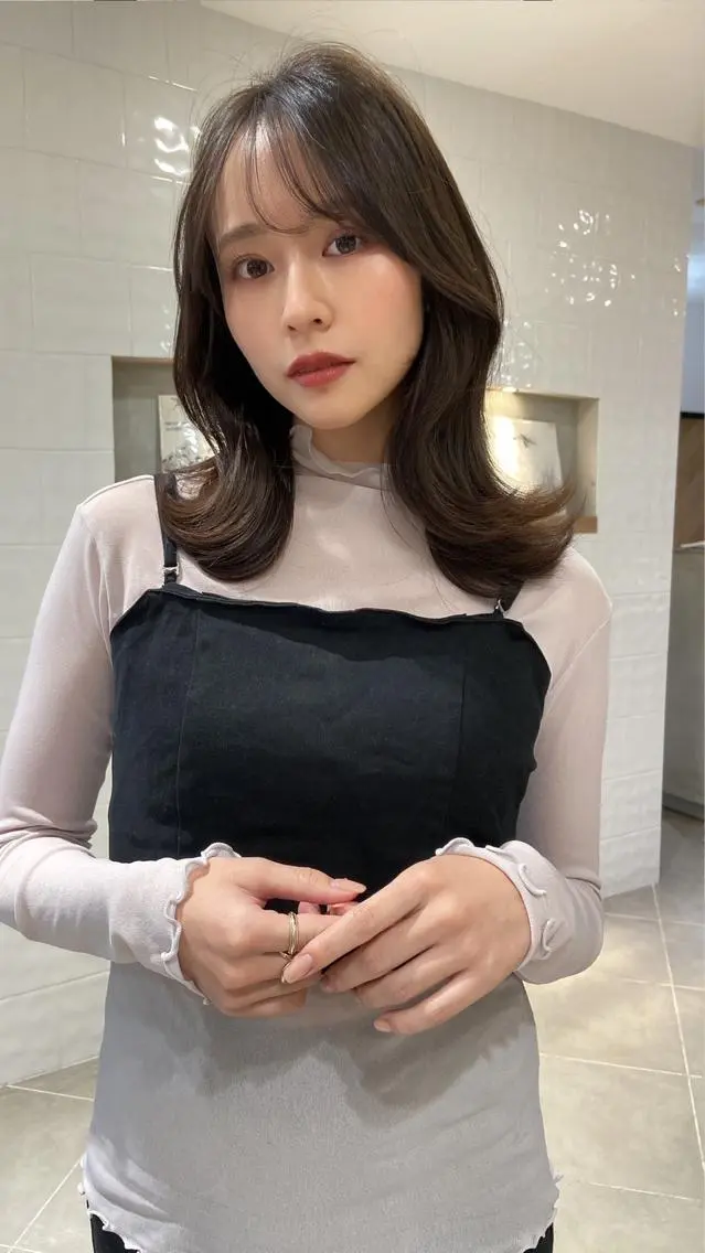 ミディアム モテヘア 韓国ヘアhikariのヘアスタイル