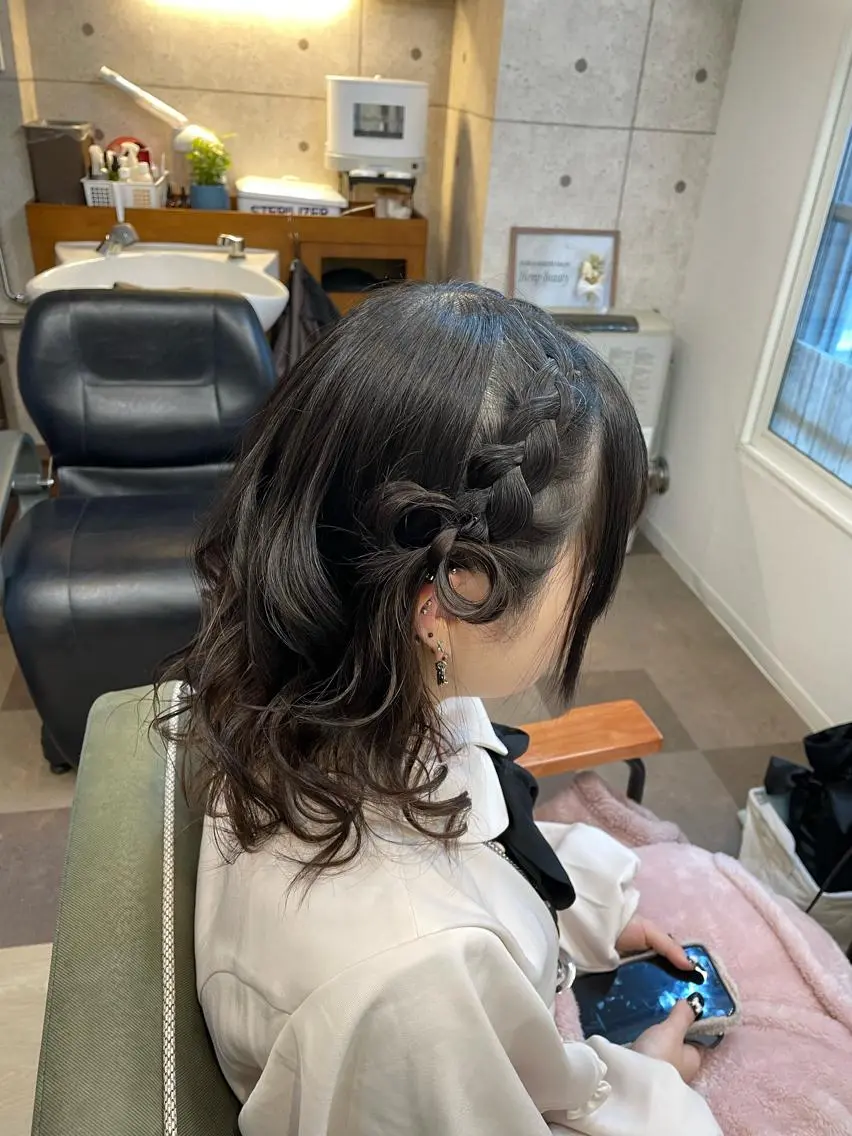 ヘアアレンジ HempBeauty 浅野アサミのヘアスタイル