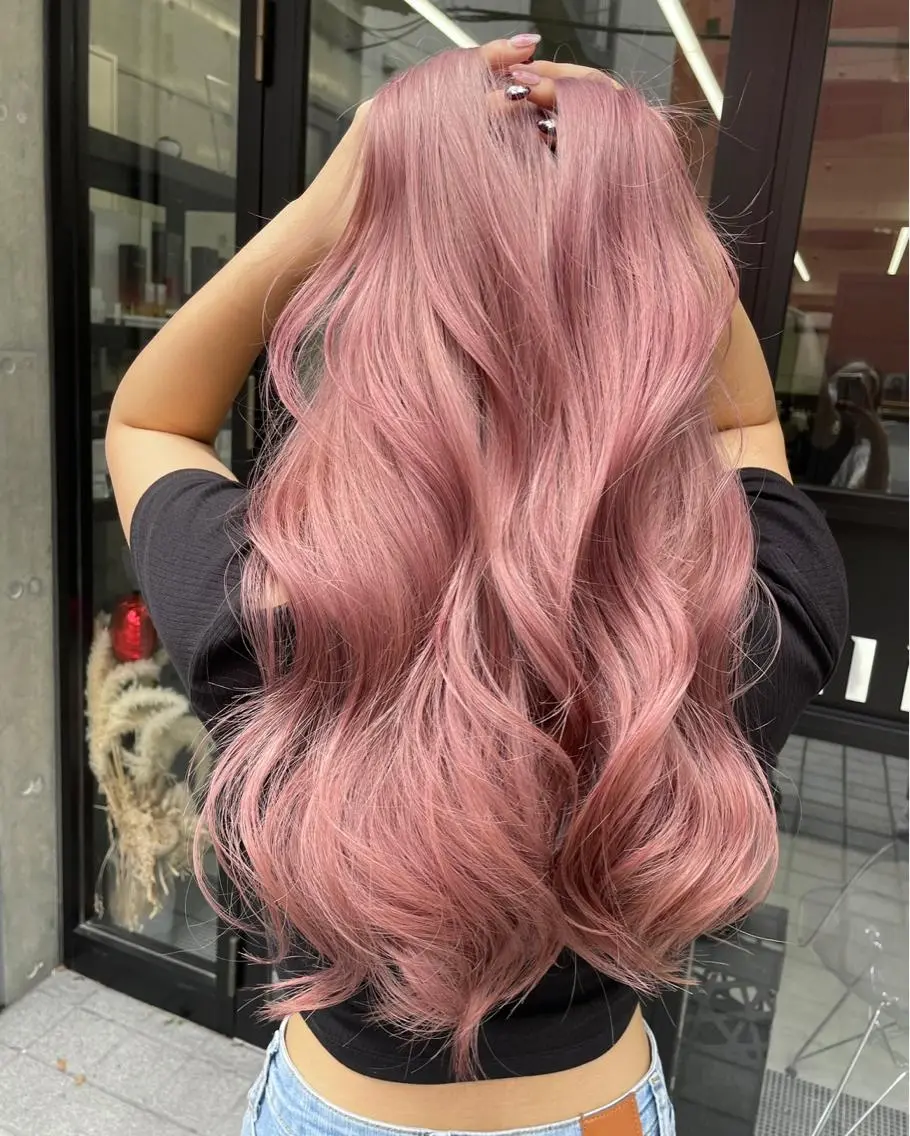 ロング カラー バレイヤージュ ブリーチ ケアブリーチ デザインカラー ダブルカラー 岡留 愛美のヘアスタイル