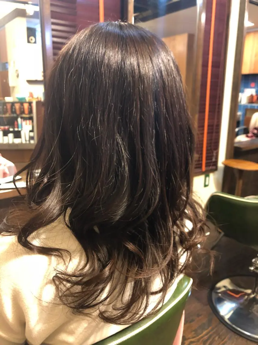ロング カラー ヘアアレンジ アッシュ レイヤーカット ローレイヤー 長谷川 薫のヘアスタイル