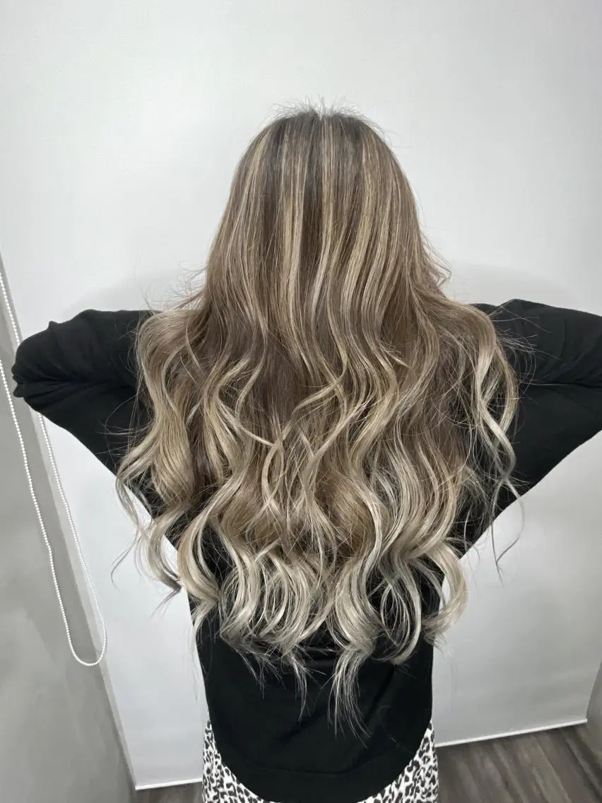 ロング カラー ヘアアレンジ Belle hair Design青野大貴のヘアスタイル
