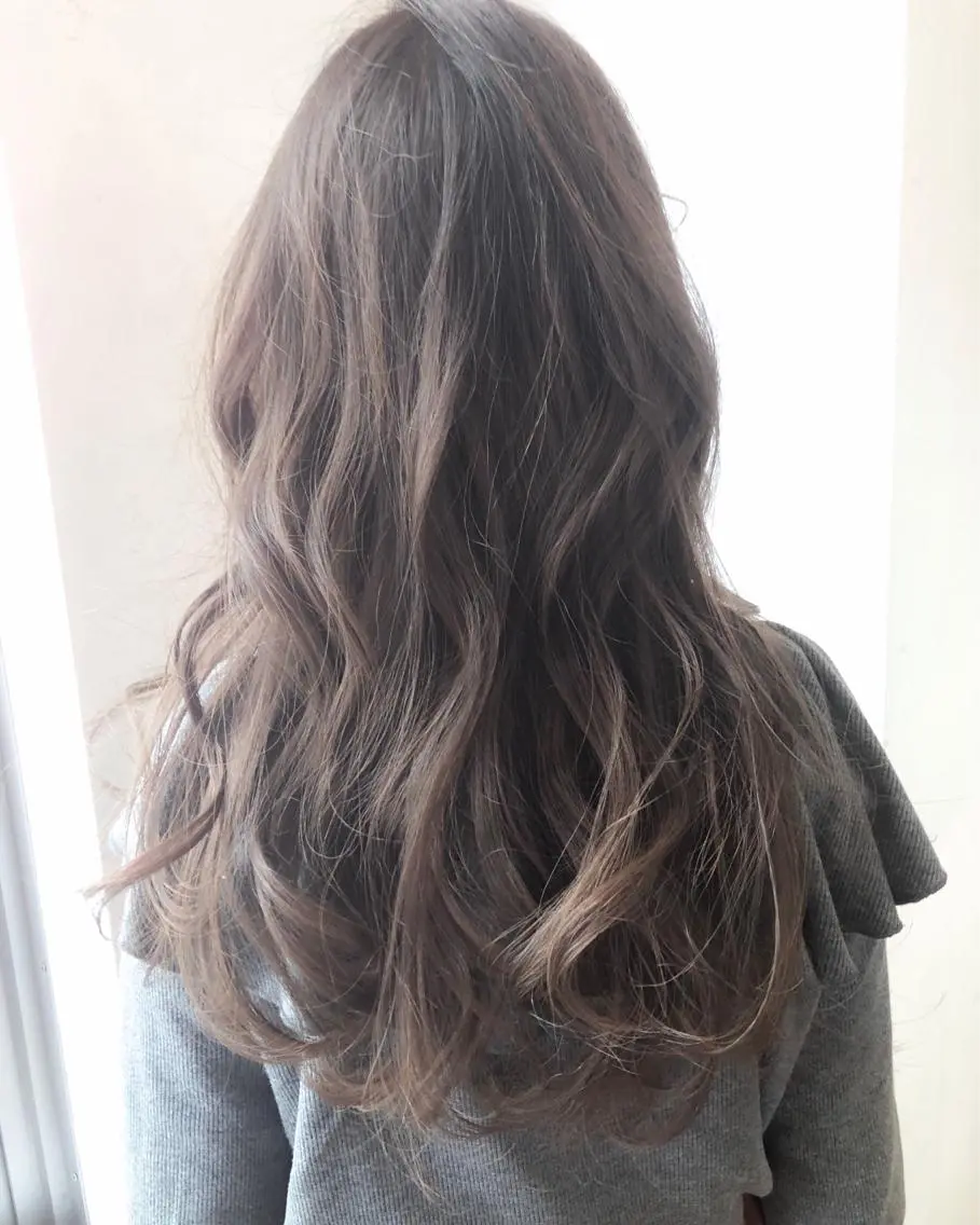 セミロング カラー TOWA 野村　コウダイのヘアスタイル