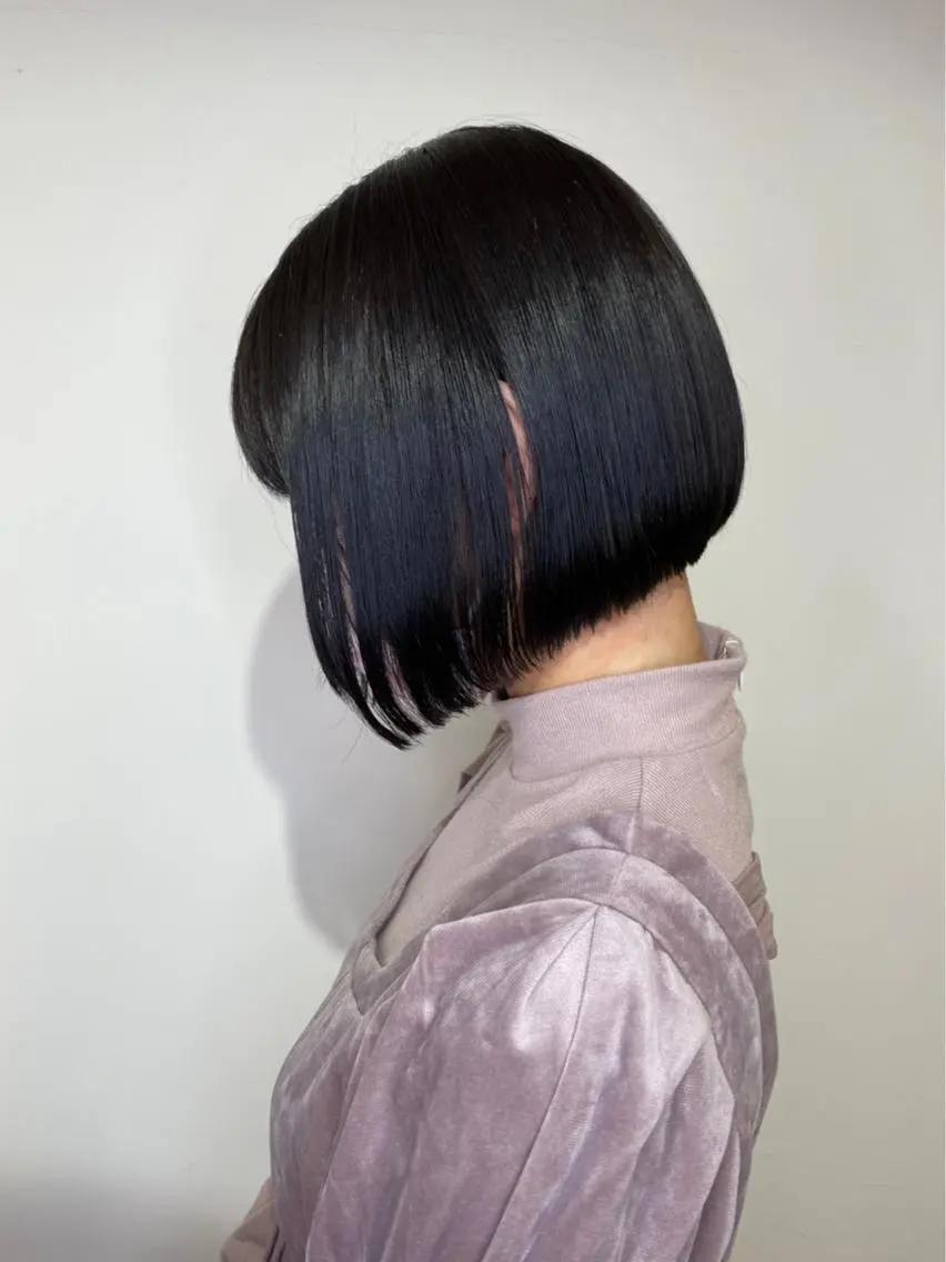 ショート 前下がりボブ ボブ 小川 美奈のヘアスタイル