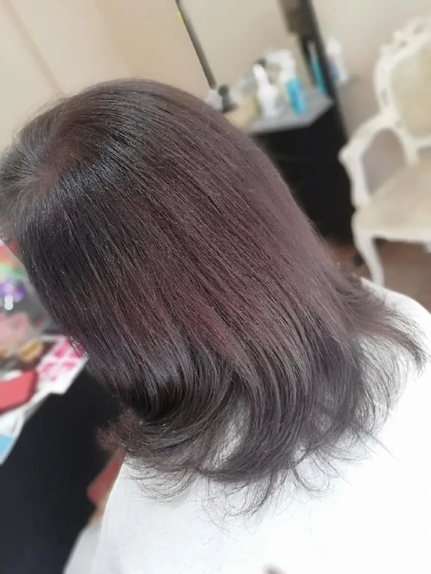 セミロング ショート. ボブヘア専門店のヘアスタイル