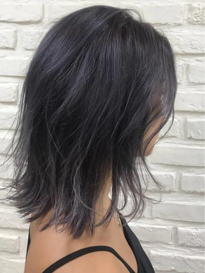 ミディアム カラー アッシュ ブリーチ 透明感カラー イルミナカラー 【暖色カラー特化】 中山由梨のヘアスタイル