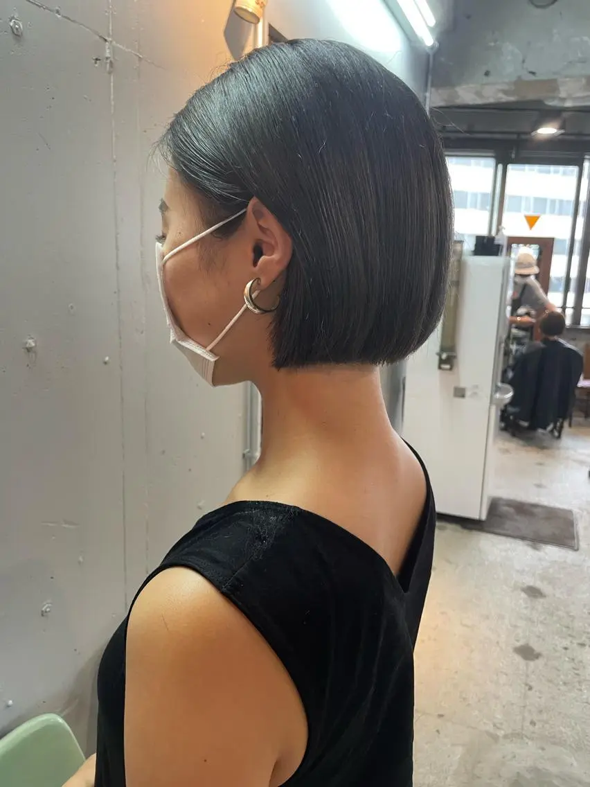 ショート ハイライト 髪質改善 縮毛矯正 トリートメント カット ヘアカラー トリートメント 🌼褒められヘア🌼 kaoのヘアスタイル