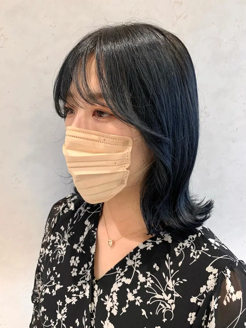 ミディアム カラー ヘアカラー ayumi🌈 インナーカラー🌈のヘアスタイル