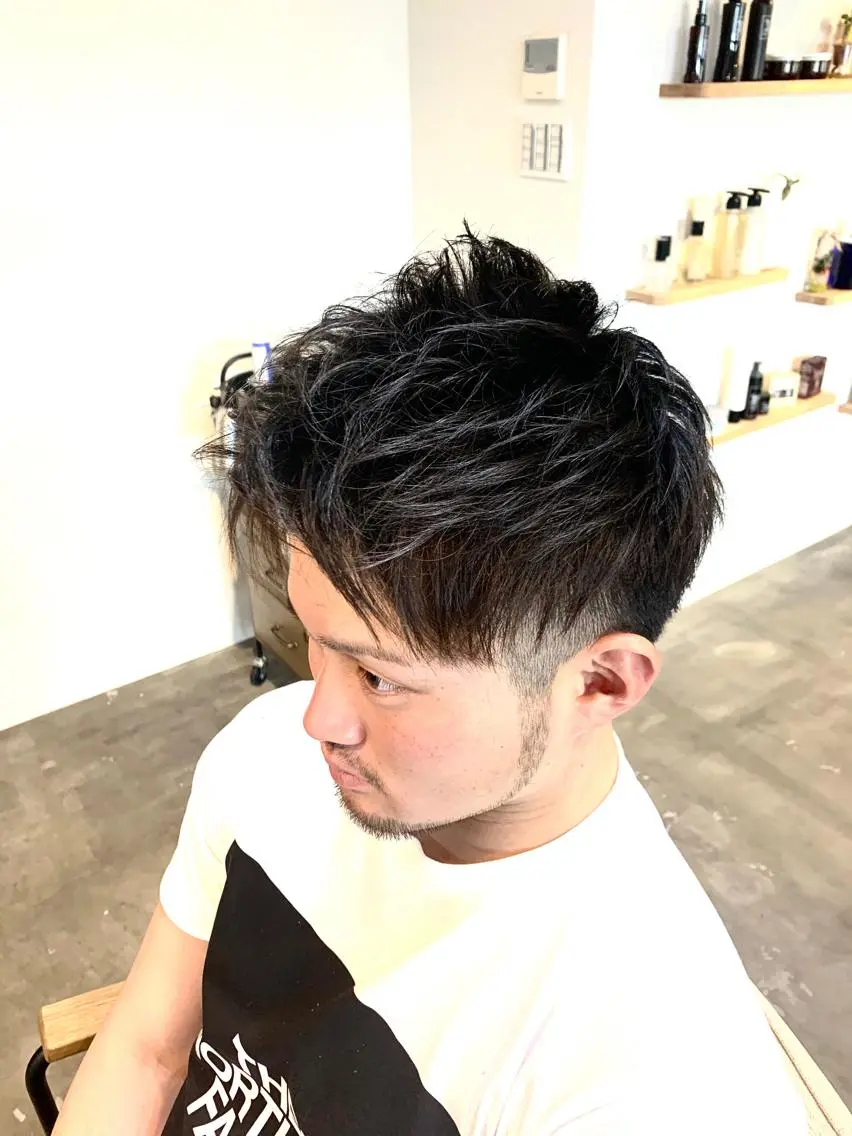 ショート カット 向井 優汰のヘアスタイル
