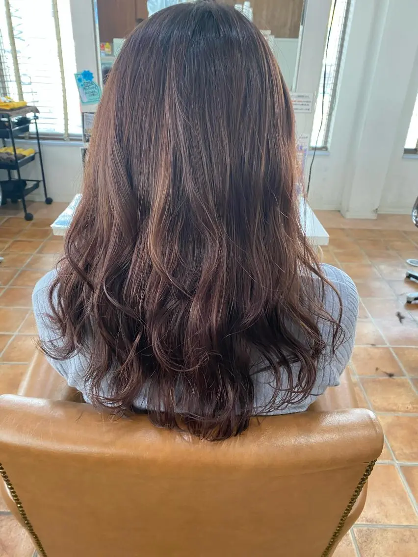 セミロング ピンクラベンダー カット ヘアカラー 時末侑実 桜井駅のヘアスタイル