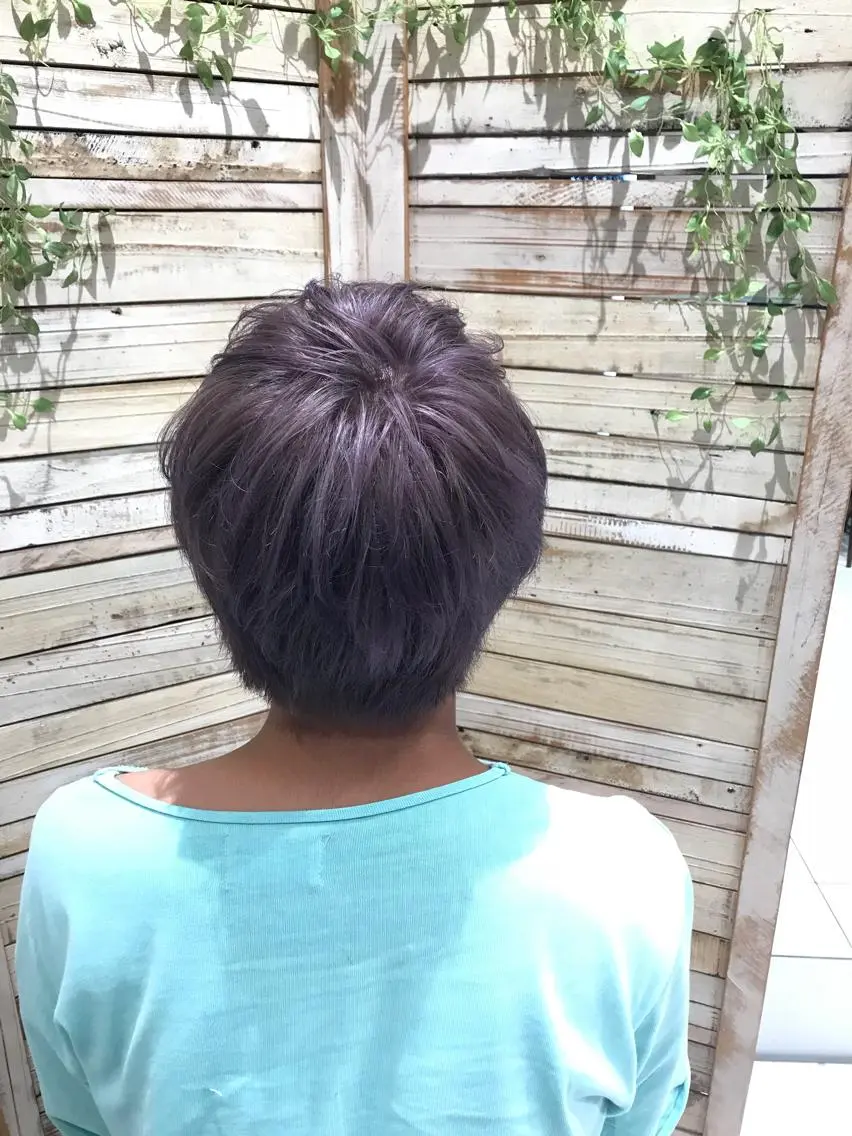 ショート カラー ヘアカラー トリートメント 島袋 ナオユキのヘアスタイル