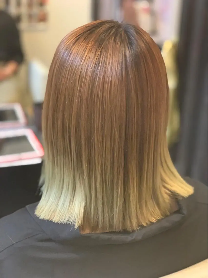 ミディアム 外ハネヘア juve. 別府のヘアスタイル