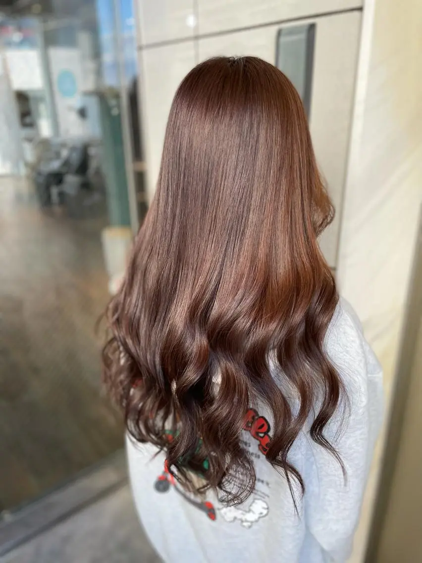 カラー 坂野 結子のヘアスタイル