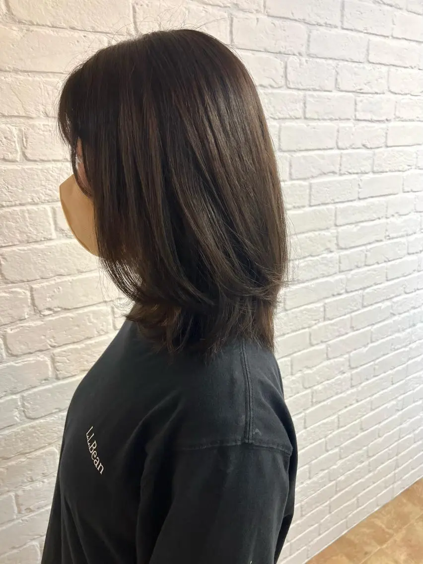ミディアム カラー 髪質改善 艶髪専門美容師🏄 kazuレスlessのヘアスタイル
