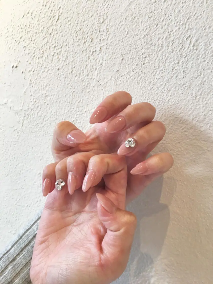 ネイル アートネイル ストーンネイル ハンドネイル Lana nailのネイルデザイン