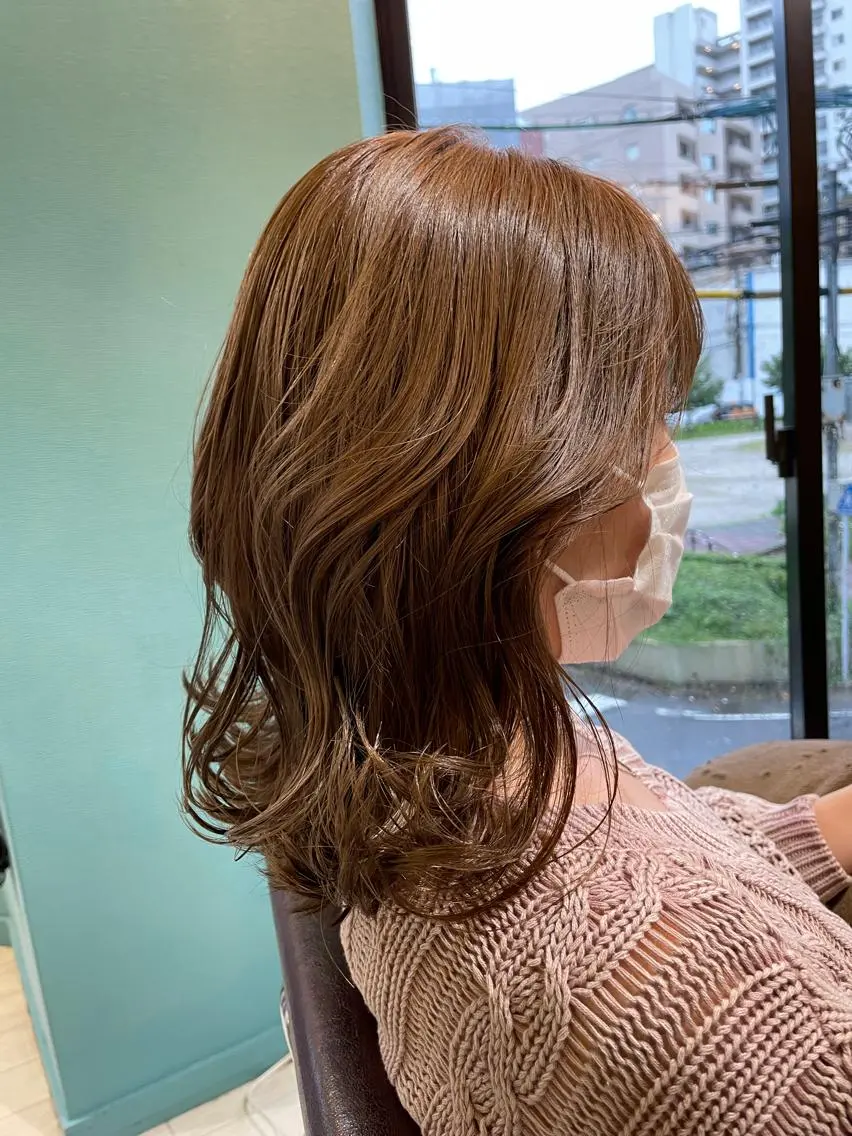 ミディアム アッシュ ヘアカラー トリートメント 末石 智のヘアスタイル