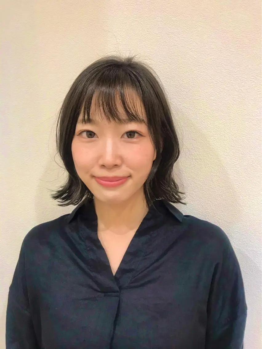 ミディアム カット 天野 優美のヘアスタイル