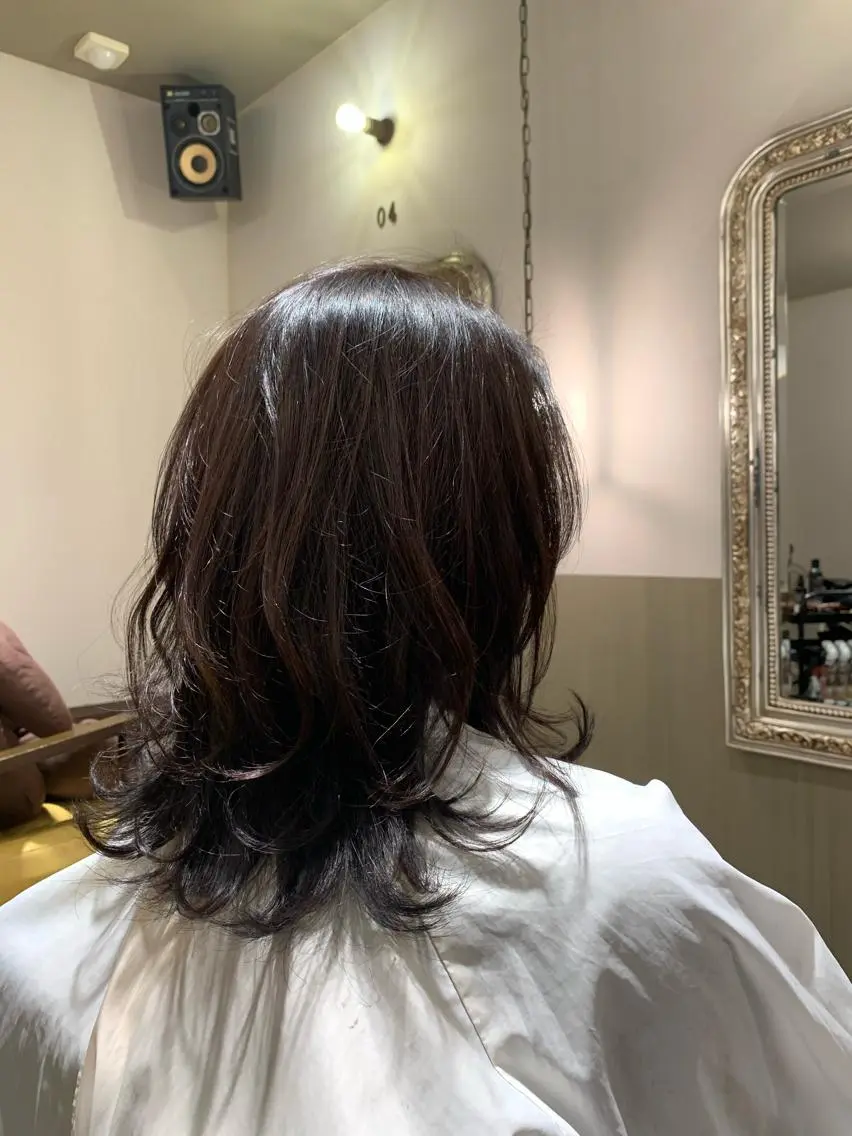セミロング カラー 韓国スタイル🇰🇷 annaのヘアスタイル