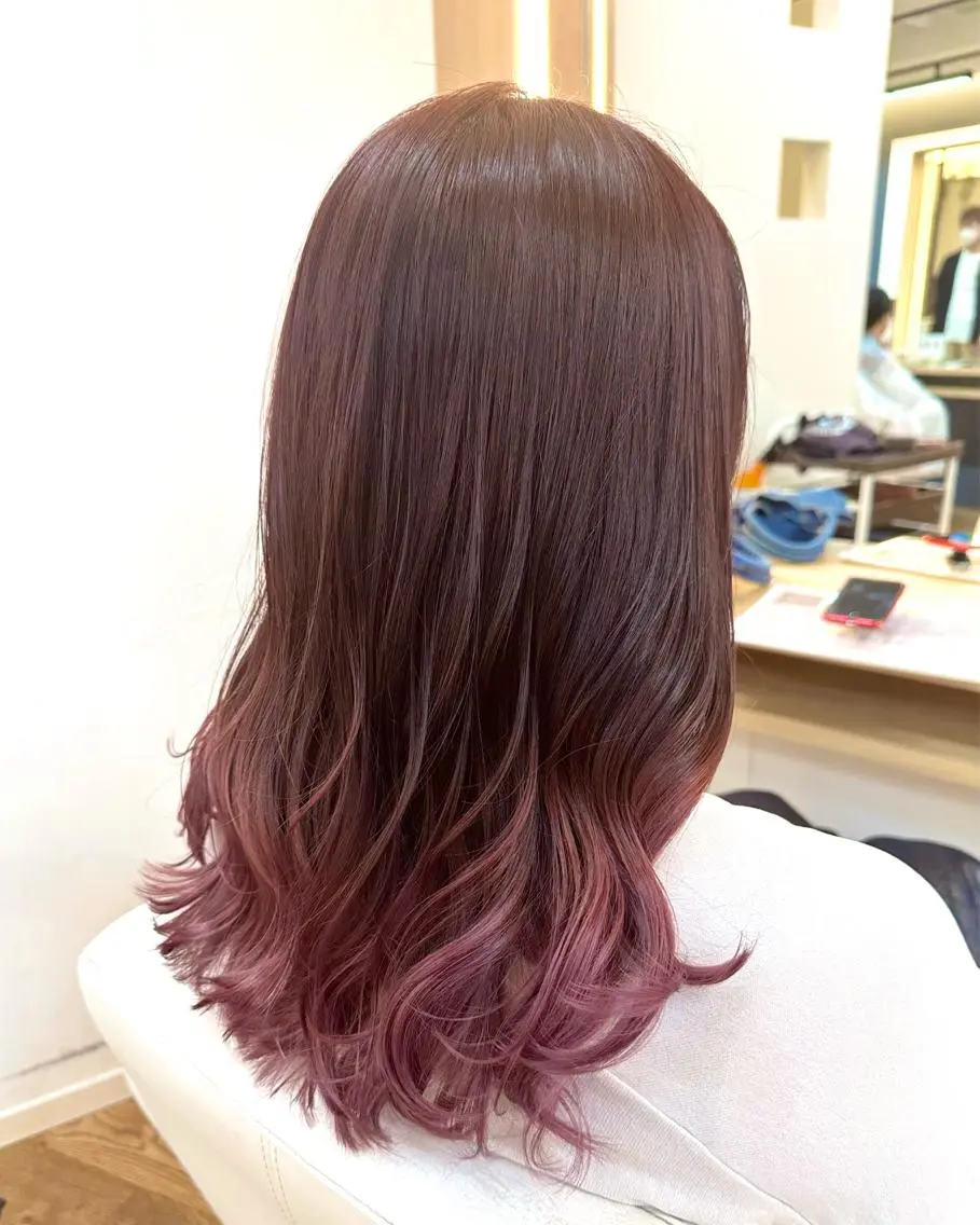 セミロング カラー テクニカルディレクタ ー葛西凌大のヘアスタイル