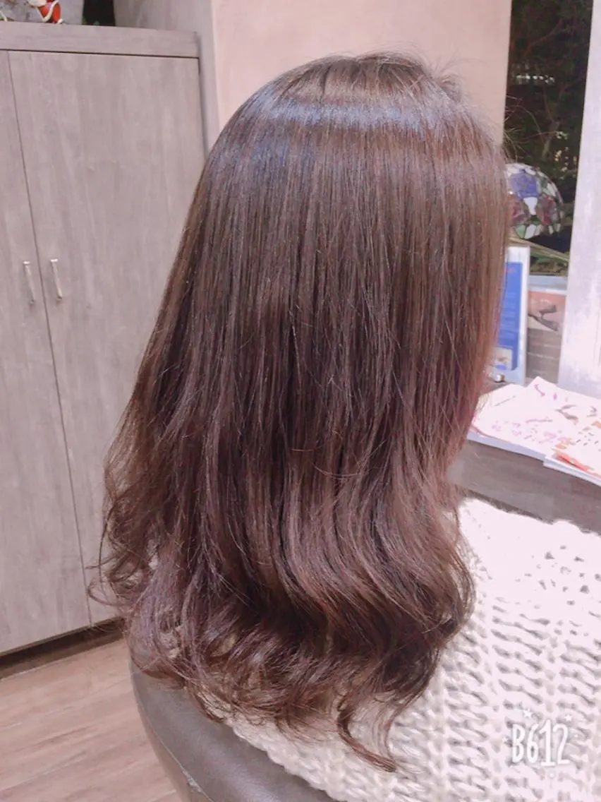 ロング カラー パーマ ecru🕊️堀内 眞帆のヘアスタイル
