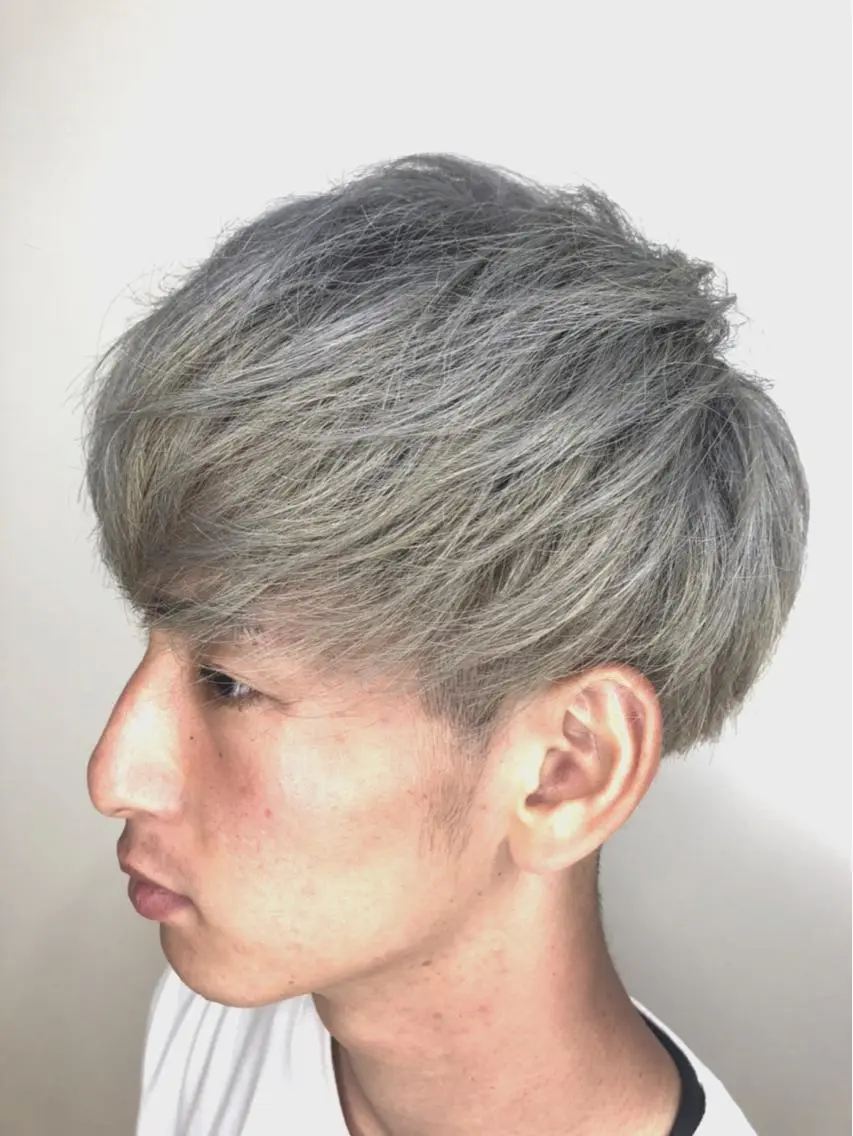 ショート カラー メンズ メンズハイライト デザインカラー ハイライトカラー イルミナカラー 外国人風カラー メンズヘア特化 崎田 成人のヘアスタイル