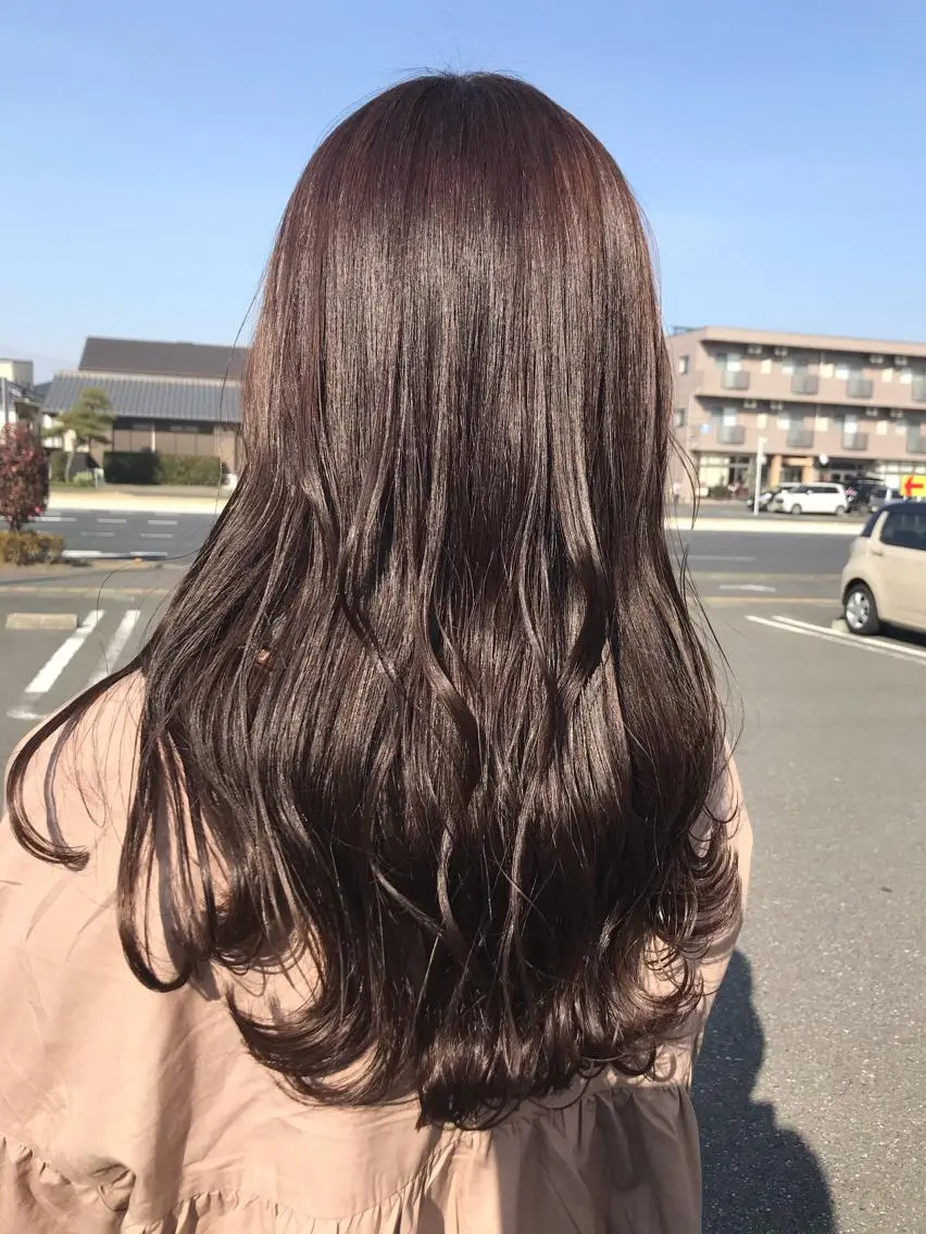 カラー 茂木 絵梨子のヘアスタイル