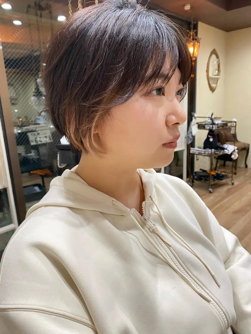 ショート ショートヘア 東田 恋のヘアスタイル