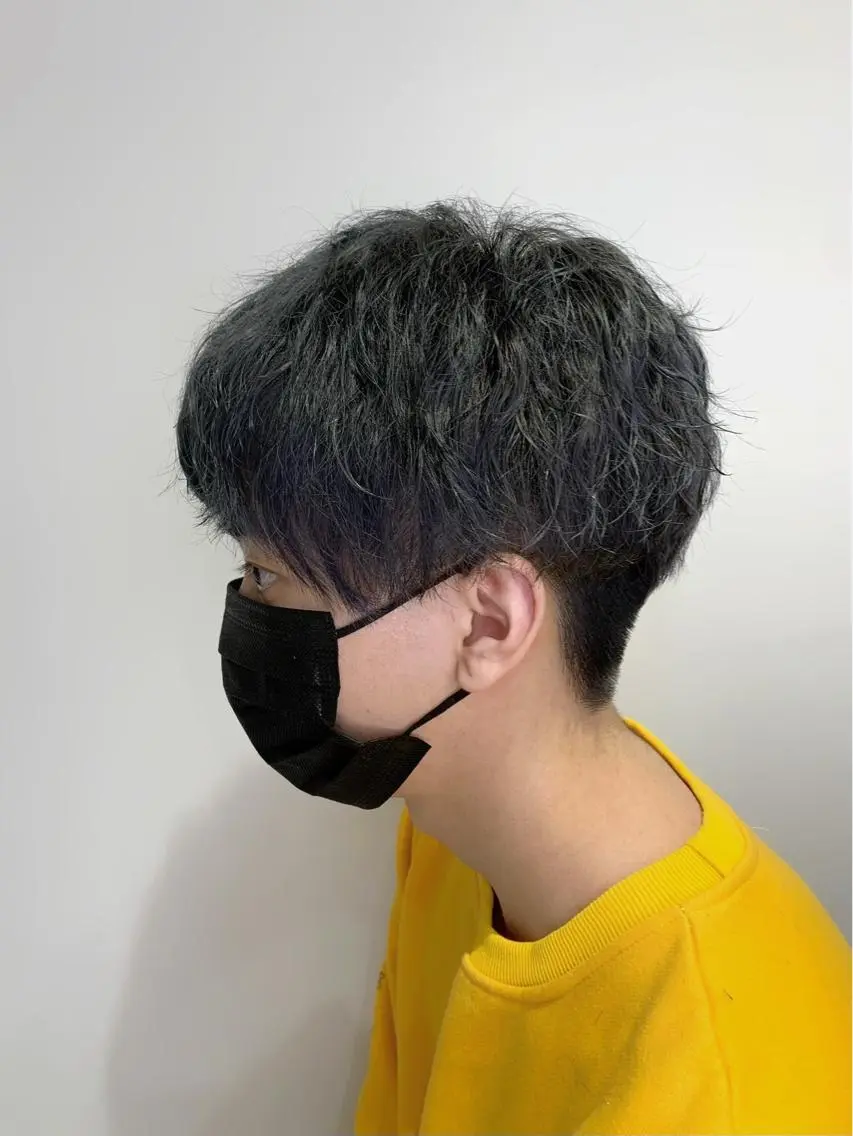 ショート カラー パーマ メンズ ヘアカラー トリートメント 近藤千翔🩵 髪質改善Periodのエステ・リラクイメージ
