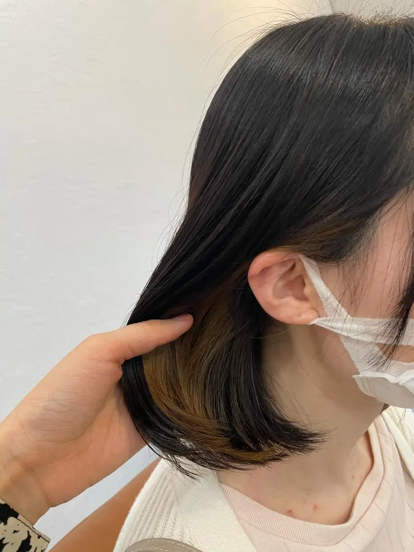 ミディアム 河野 満月のヘアスタイル