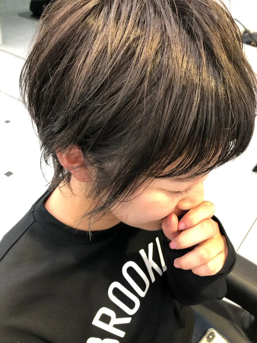 ショート カラー グレージュ ショートヘア レイヤーボブ/ボブ 仲川和人のヘアスタイル