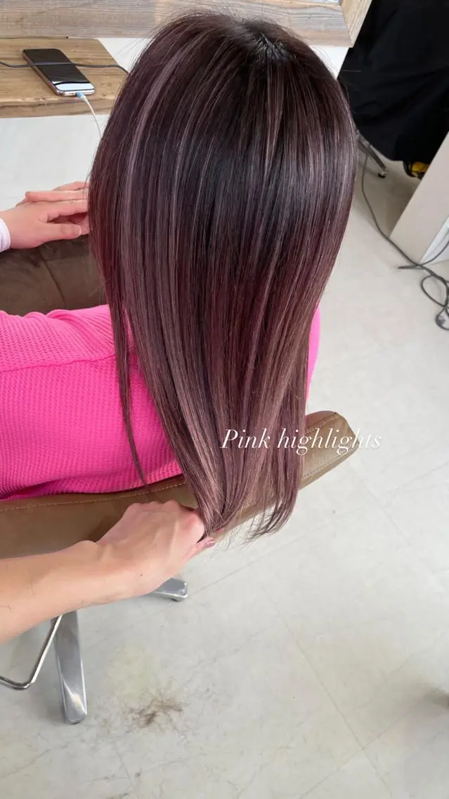 ロング ヘアカラー 鈴木 妃帆未のヘアスタイル