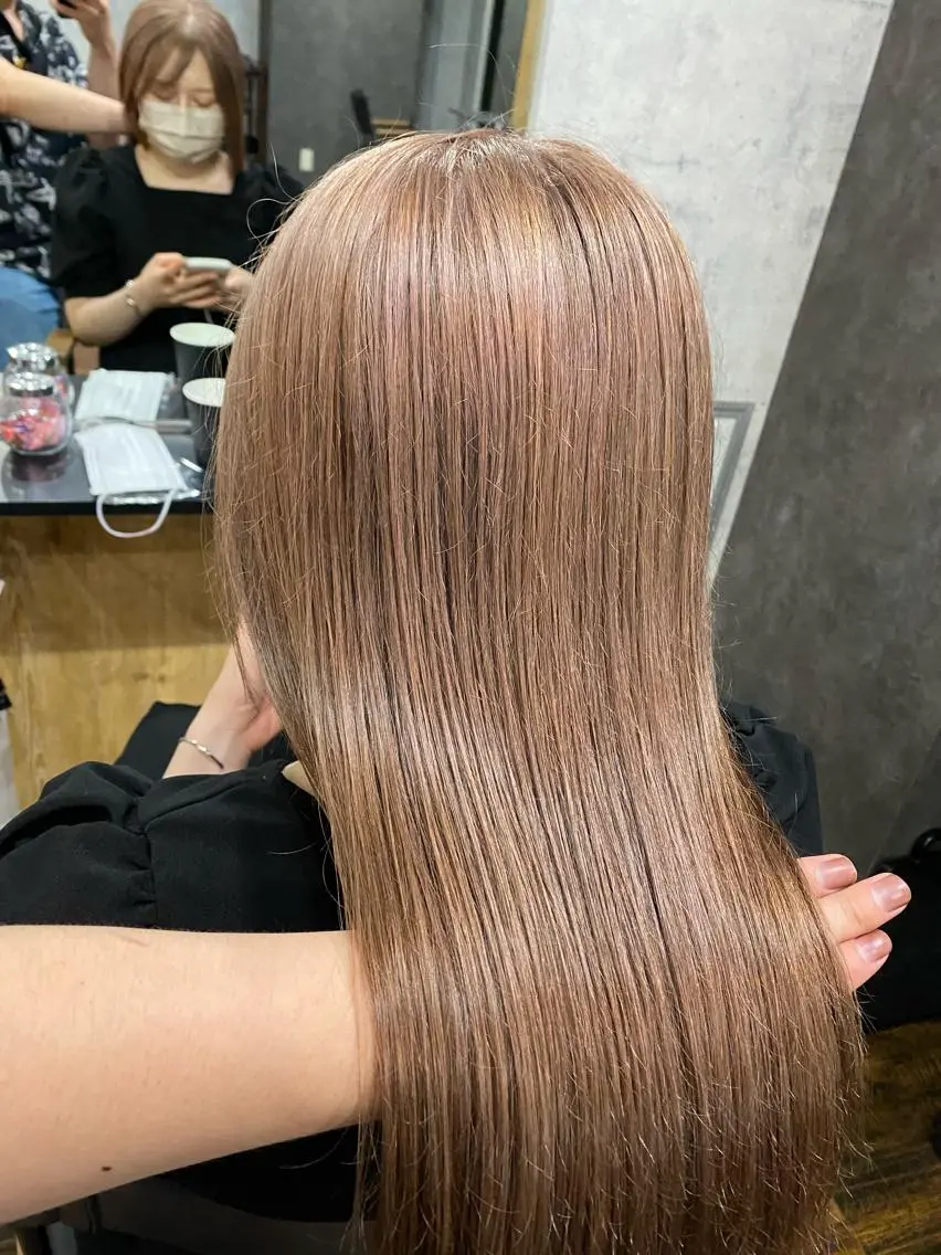 セミロング カラー 髪質改善/レイヤー カット手塚奨のヘアスタイル