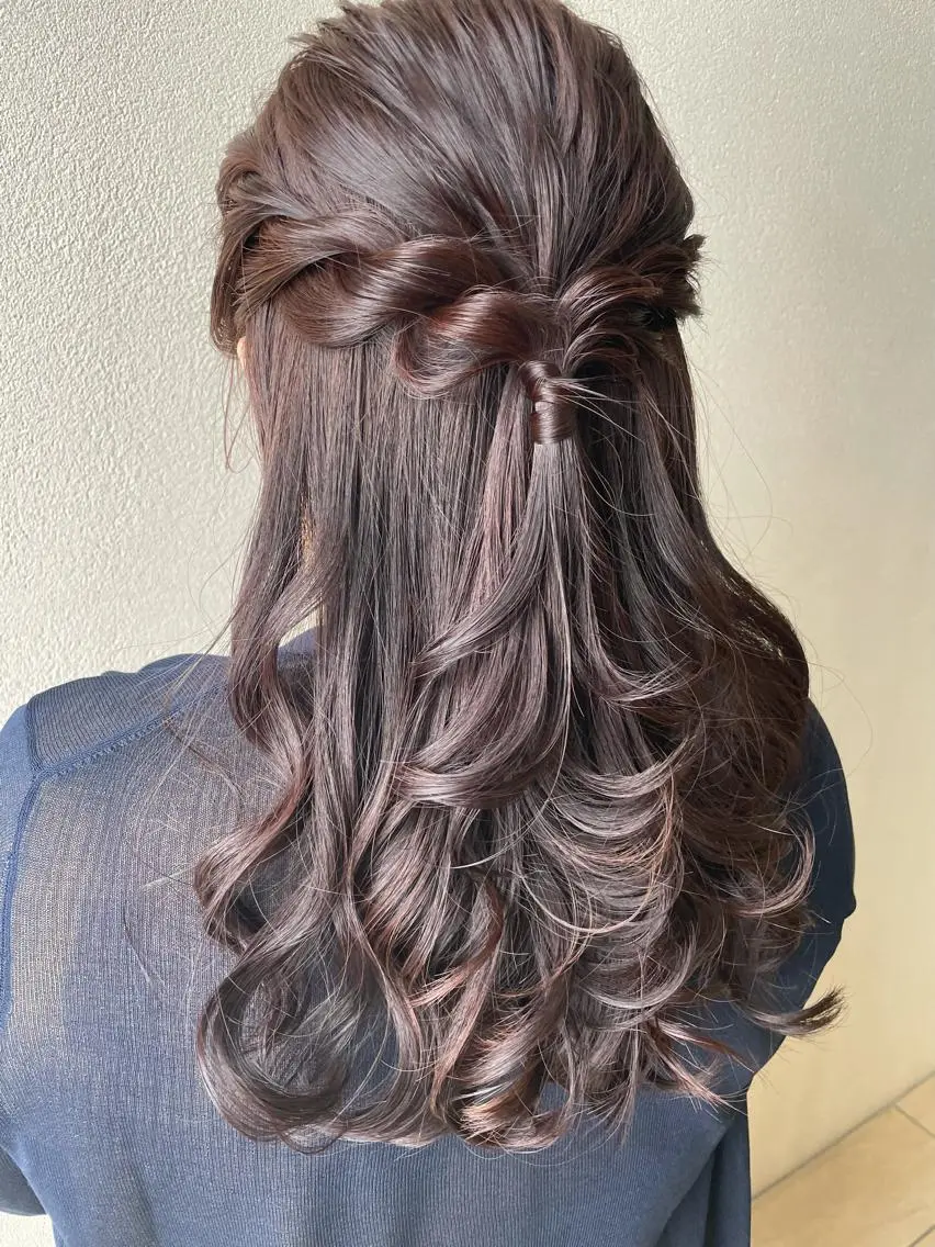 ロング ヘアアレンジ ハーフアップ 沢田 瞳のヘアスタイル