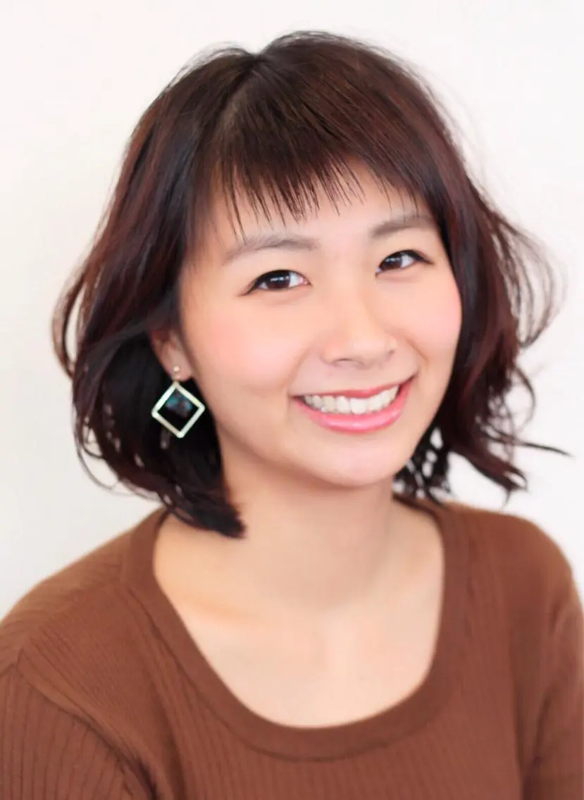 ミディアム カラー パーマ ミディアムパーマ カット ヘアカラー ヘッドスパ 小西 裕大のヘアスタイル