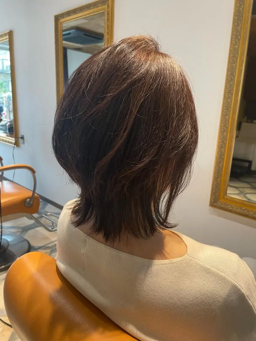 ミディアム カラー くびれヘア 伸ばしかけ 小顔カット ウルフカット 菅 翔太のヘアスタイル