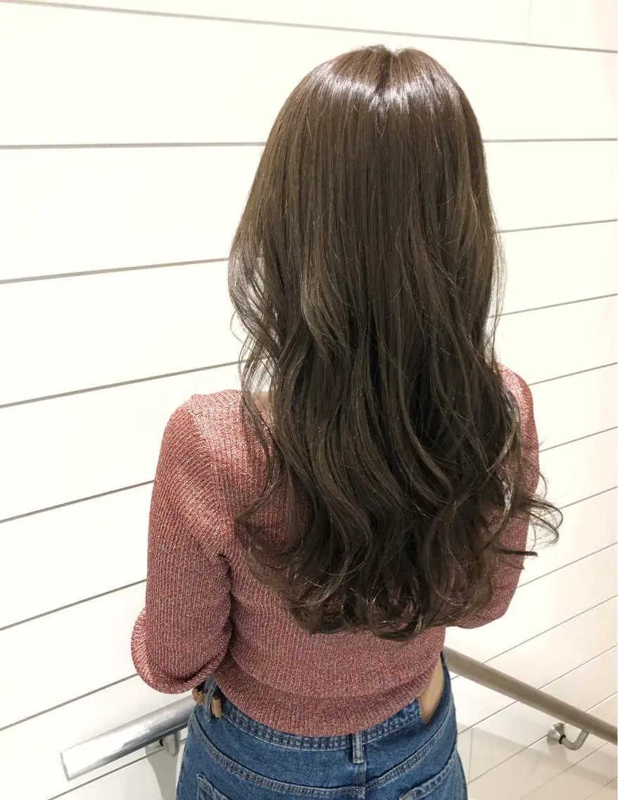 ロング カラー 🍊新宿南口🍊 ERINAのヘアスタイル