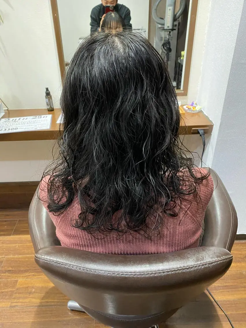 パーマ ☘️お悩み解決☘️ 岡部恒輝のヘアスタイル