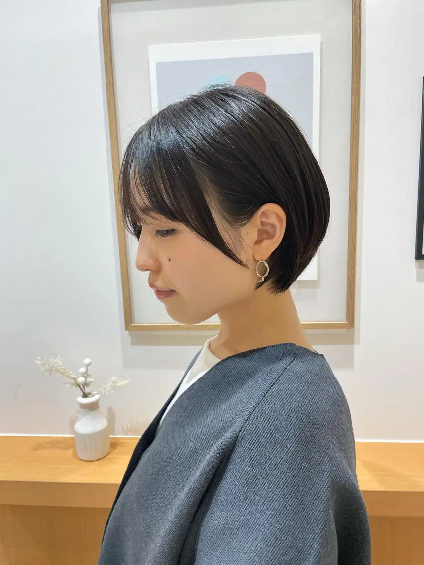 ショート ARMONY秋山輝也 コテ巻き風パーマ特化のヘアスタイル