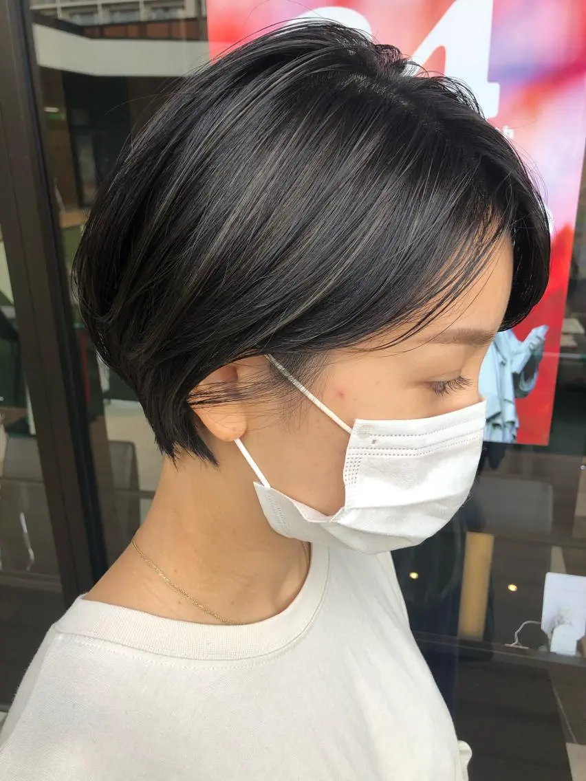 ショート カラー ショートボブ ハイライトカラー ボブ ハイライト ショートヘア メンズヘア特化 崎田 成人のヘアスタイル
