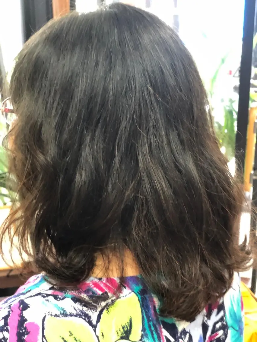 ミディアム カラー 石塚 浩のヘアスタイル